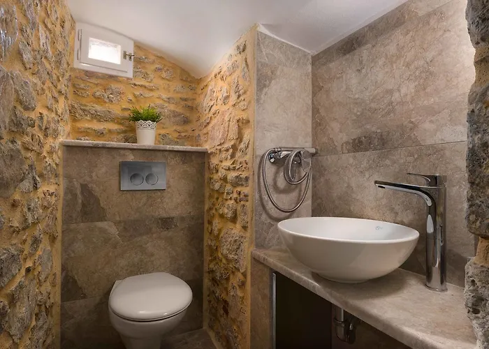 Castello Venetsiana Appartement Sými